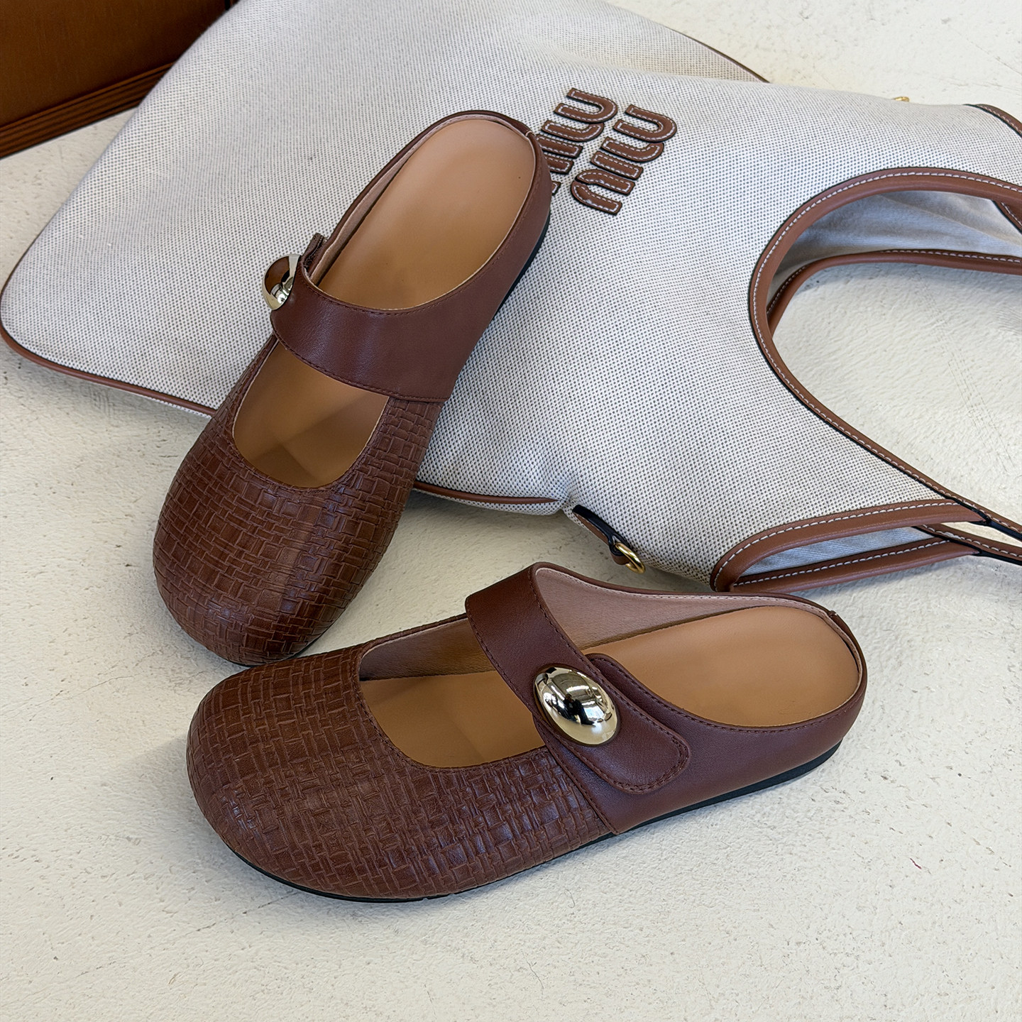 懒人一脚蹬穆勒鞋女2026新款春夏外穿包头半拖鞋百搭复古平底单鞋,女鞋,穆勒鞋,淘宝优惠券,粉丝福利购,淘宝优惠卷