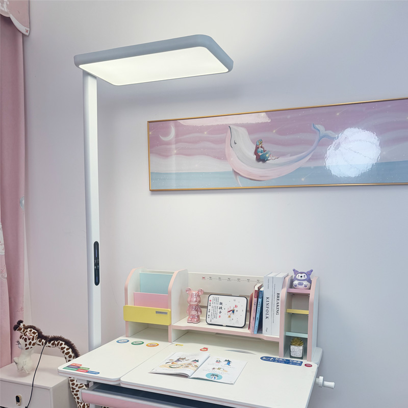 拾光记忆全光谱护眼落地灯