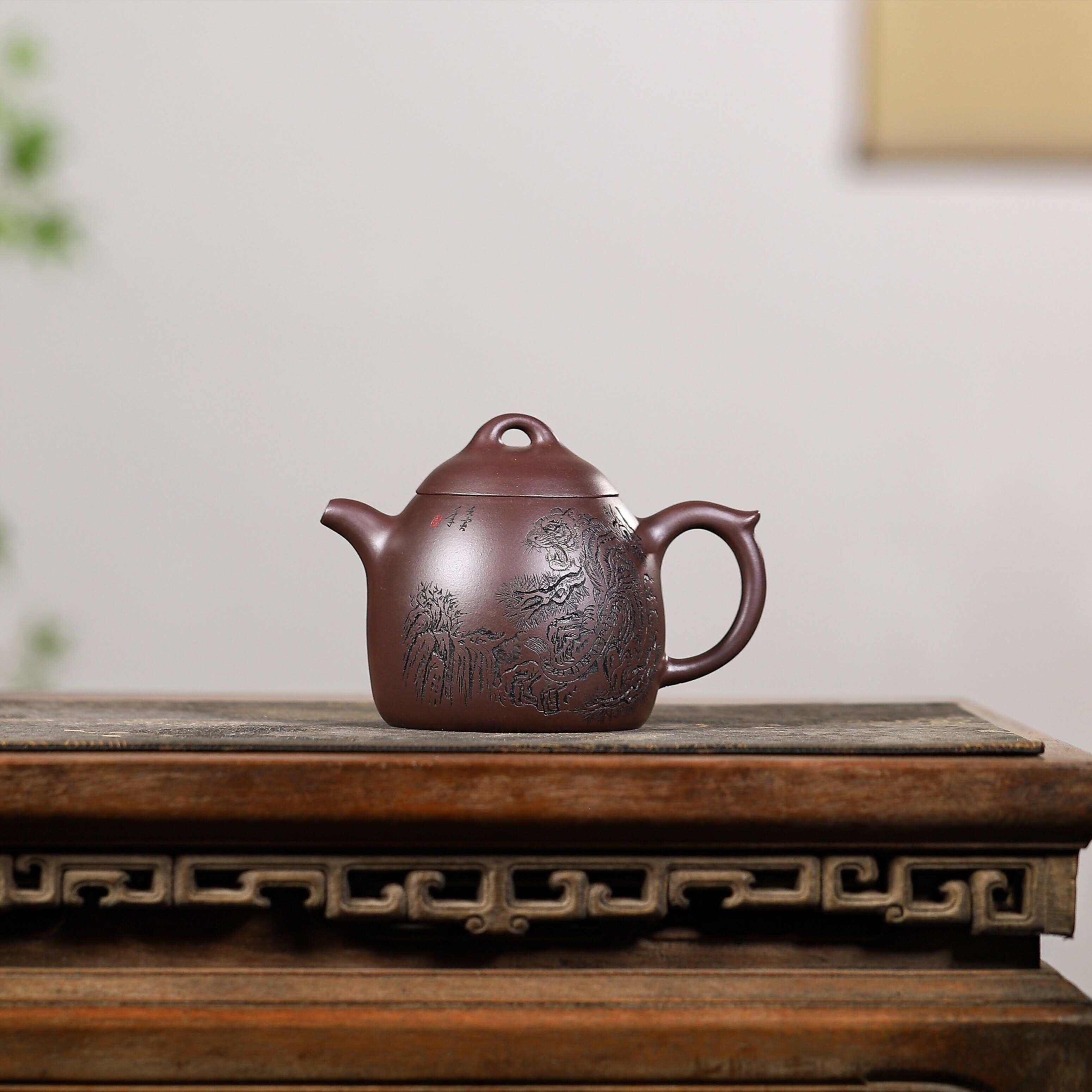 宜兴高紫砂壶纯手工大品容量泡茶壶茶具紫茄泥刻老虎秦权壶350ml