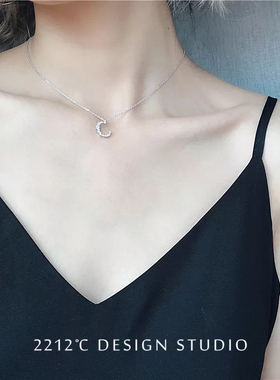 少女风钻石不规则月亮纯银锁骨链