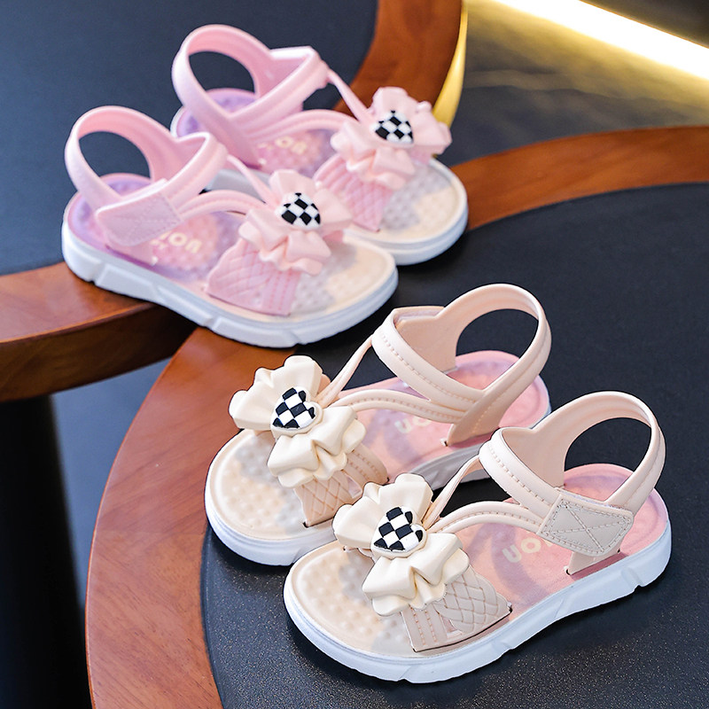 女童凉鞋新款可爱蝴蝶结小公主百搭室内外防滑软底女孩凉拖鞋夏季