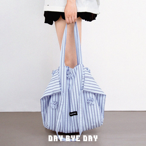 DAY BYE DAY原创设计托特包女新款大容量单肩斜挎通勤百搭条纹花