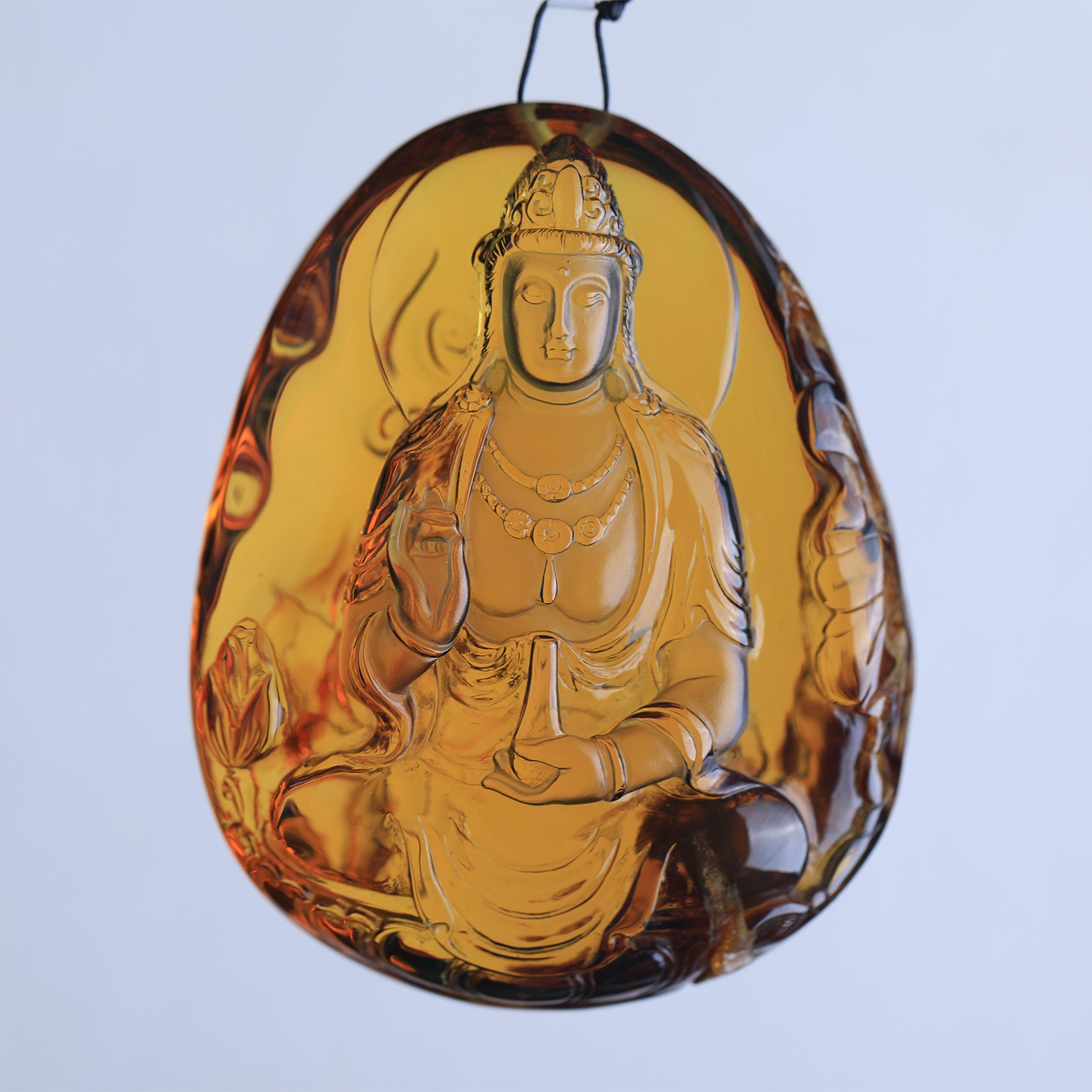 万福天然缅甸琥珀金沙蜜溶洞净瓶观音吊坠俏色莲花透亮立体巧雕