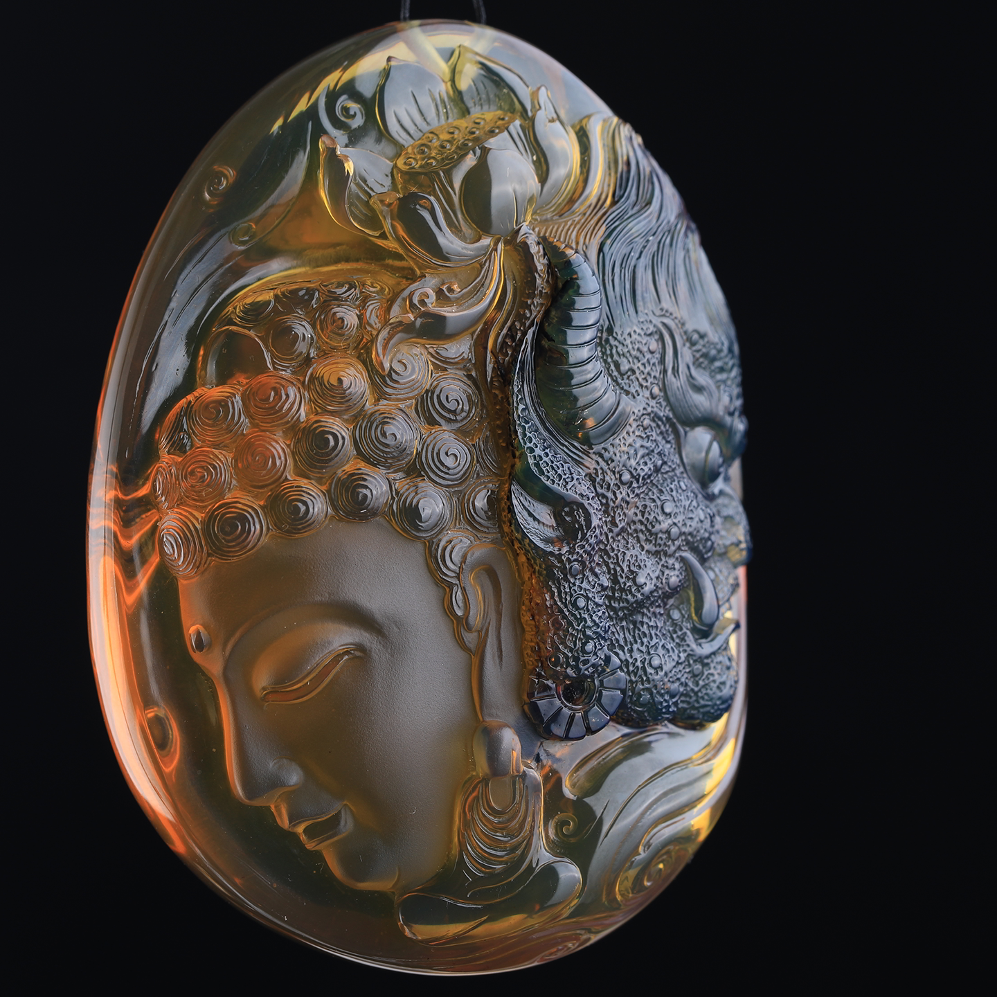 万福天然缅甸琥珀金底植物意境一念之间祥云吊坠精致小巧百搭高级