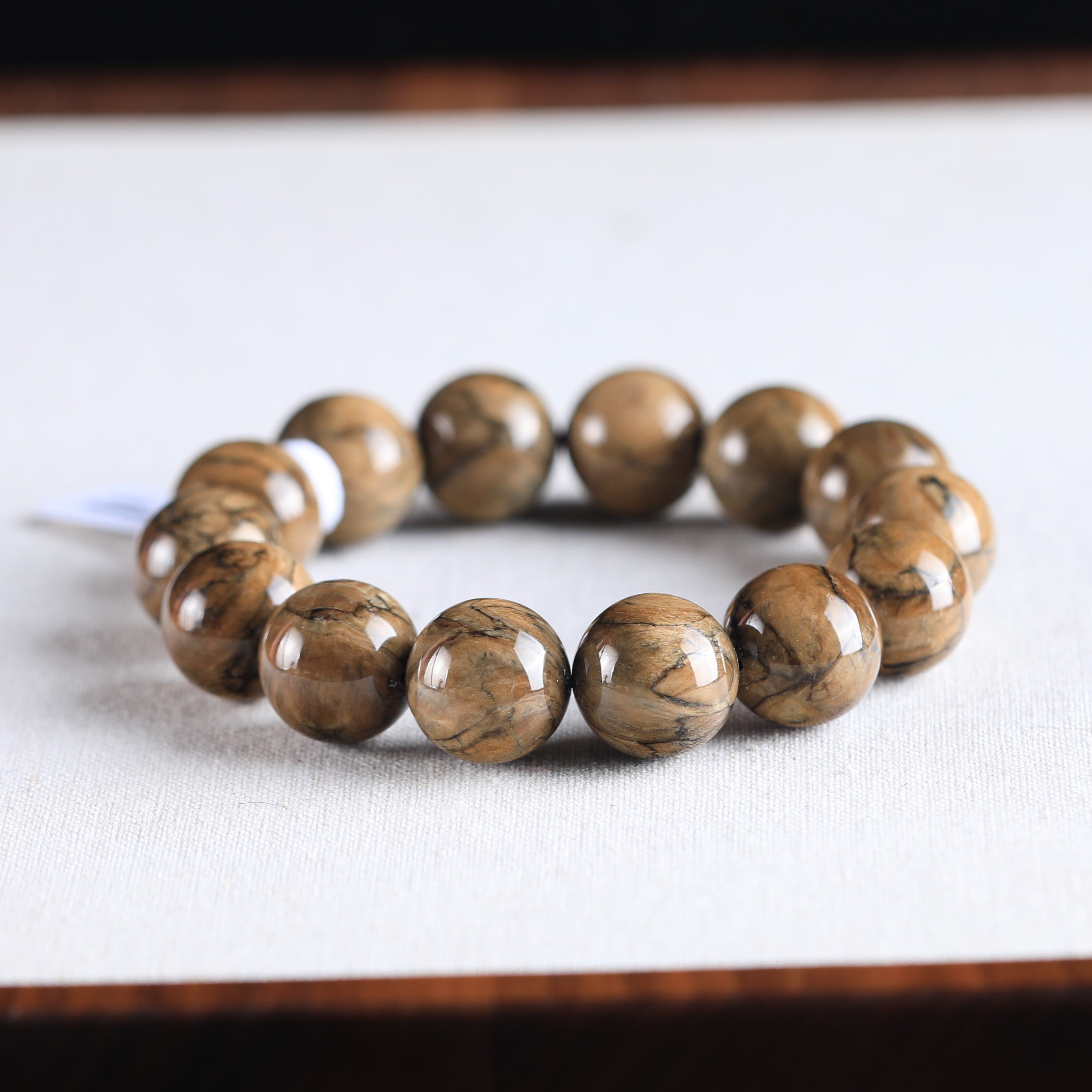 陈万福珠宝天然缅甸琥珀老奶油鬼脸眼瓷白妖花溶洞根蜜蜡圆珠手串