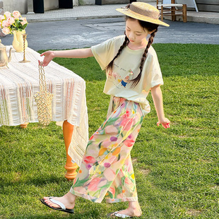 女童夏季多巴胺套装2026新款中大童印花短袖上衣薄款阔腿裤两件套