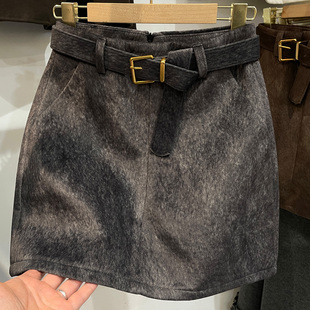 腰带短裙女2025冬季新款高级感鹿皮绒显瘦防走光半身裙包臀A字裙