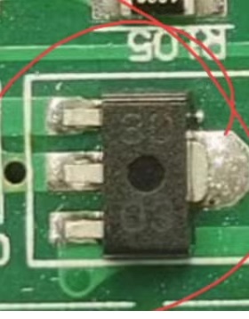 3D sot89 XC62FP3302PR 低压差稳压器 3.3V三极管 全新进口