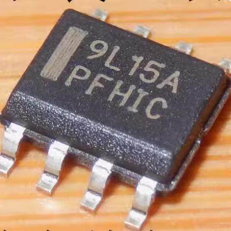 9L15A MC79L15ACDR2G 电源线性稳压器IC芯片SOP8脚