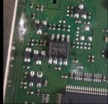 全新原装 SN65HVD230DR VP230 贴片SOP-8 CAN总线收发器IC 3.3V