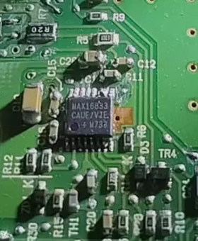 MAX16833CAUE 汽车电脑板贴片芯片