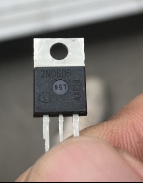 2N0605 汽车电脑板插脚三极管TO220