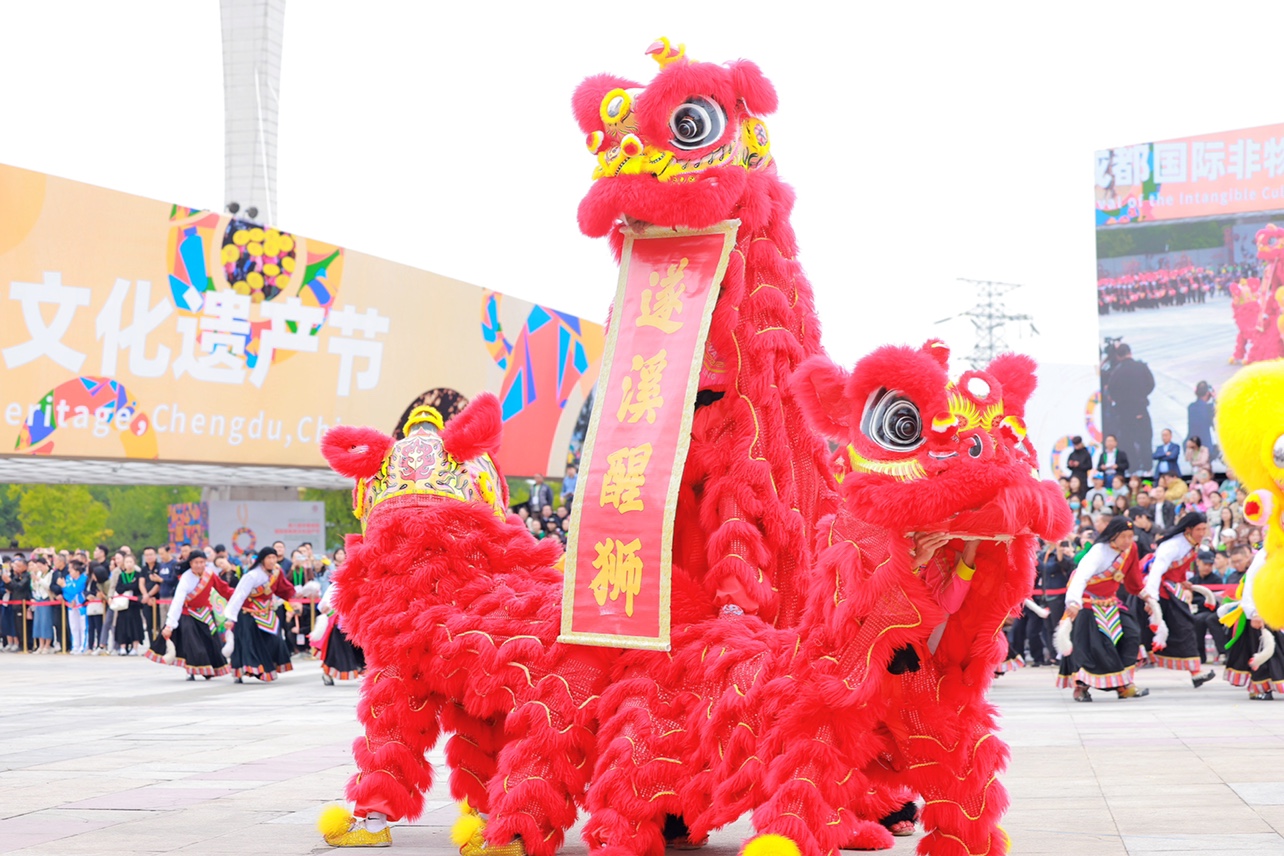 南狮行比赛龙狮用品喜庆表演醒狮道具佛山醒狮遂溪狮头彩扎舞狮子