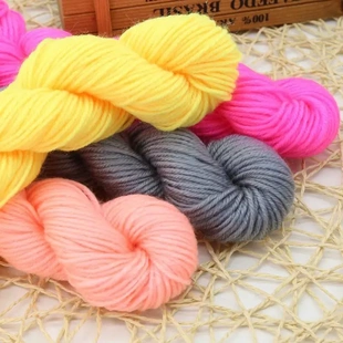 直销纯晴纶线腈纶线中粗毛线手编钩织拖鞋鞋垫坐垫