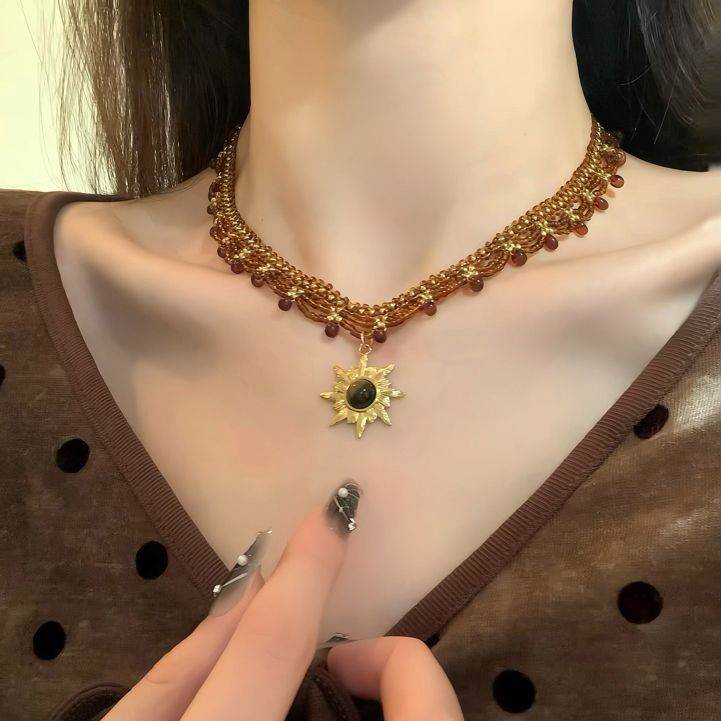 HEY TAO复古太阳虎眼石吊坠choker串珠蕾丝颈链高级感项链配饰女