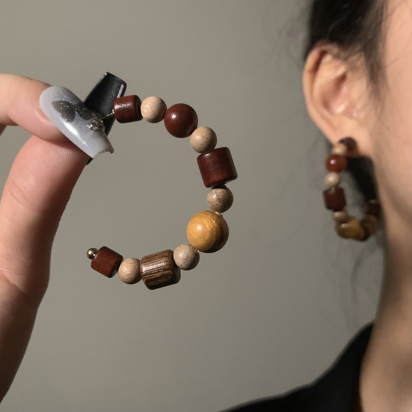 HEY TAO新中式复古木质串珠耳环女款小众独特气质耳圈高级感耳饰