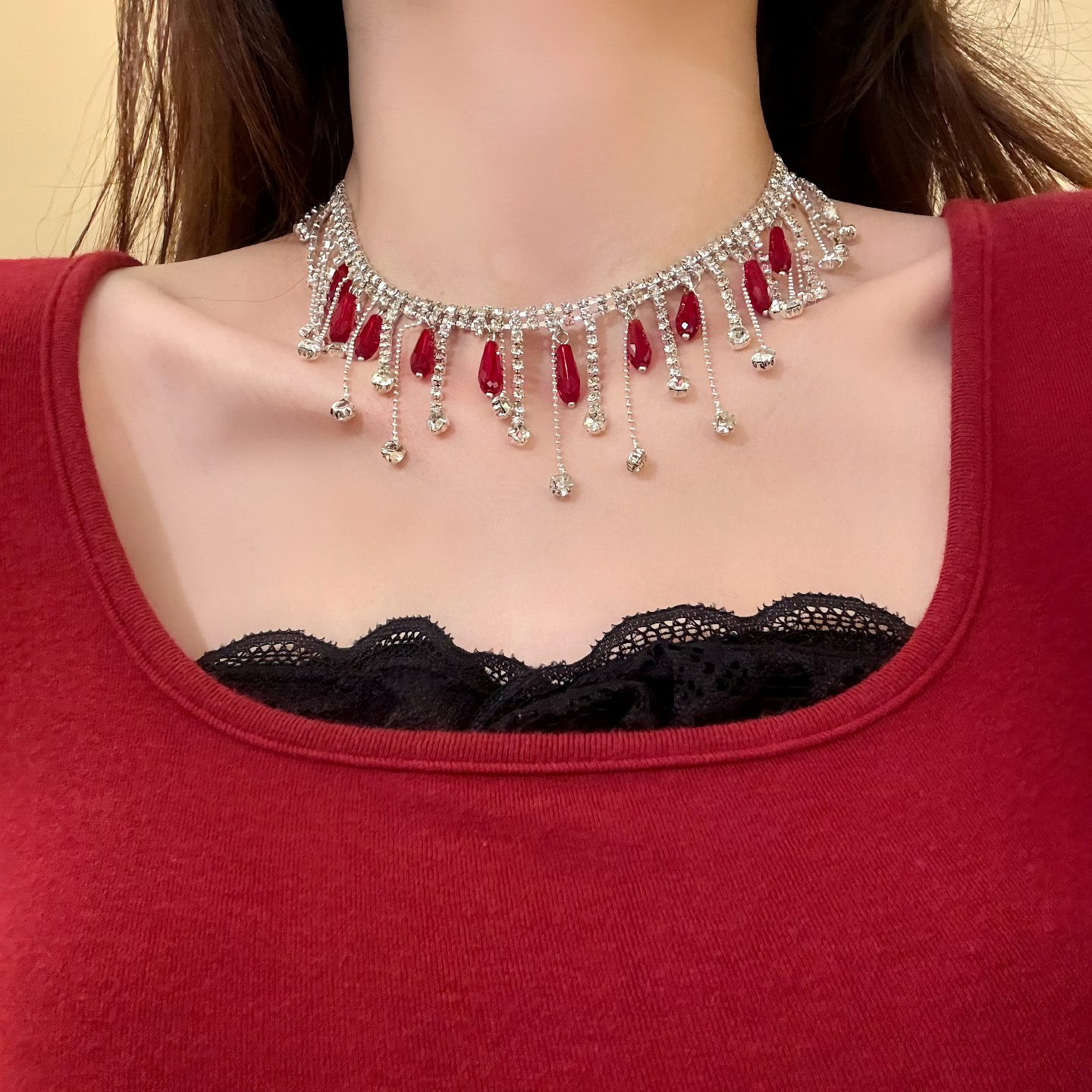 HEY TAO闪锆红水钻流苏choker项链女锁骨链轻奢百搭气质名媛颈链