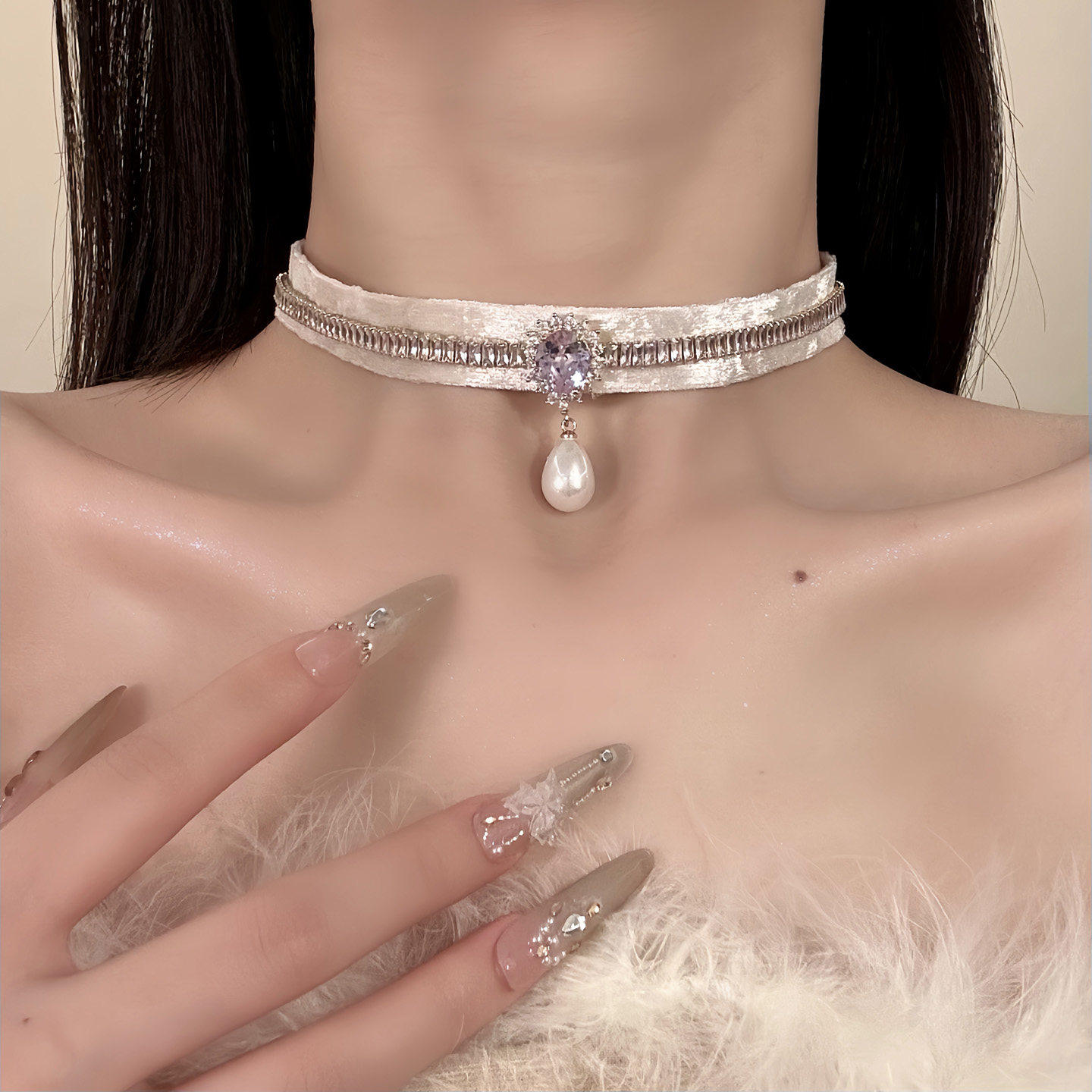 HEY TAO绝美精致闪钻丝绒choker珍珠吊坠项链轻奢高级感颈链配饰