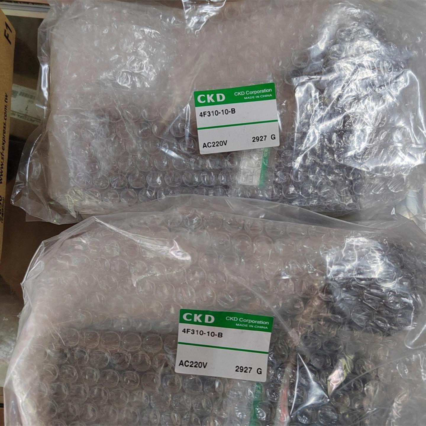 CKD  4F310-10-B AC220   AMD012-8BUS-4-6-4  MKB3-4U-PFB-DC2