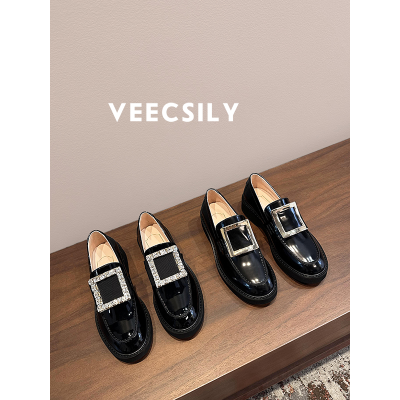 高定~真皮粗跟金属扣复古单鞋厚底漆皮小皮鞋2025春新款乐福鞋女