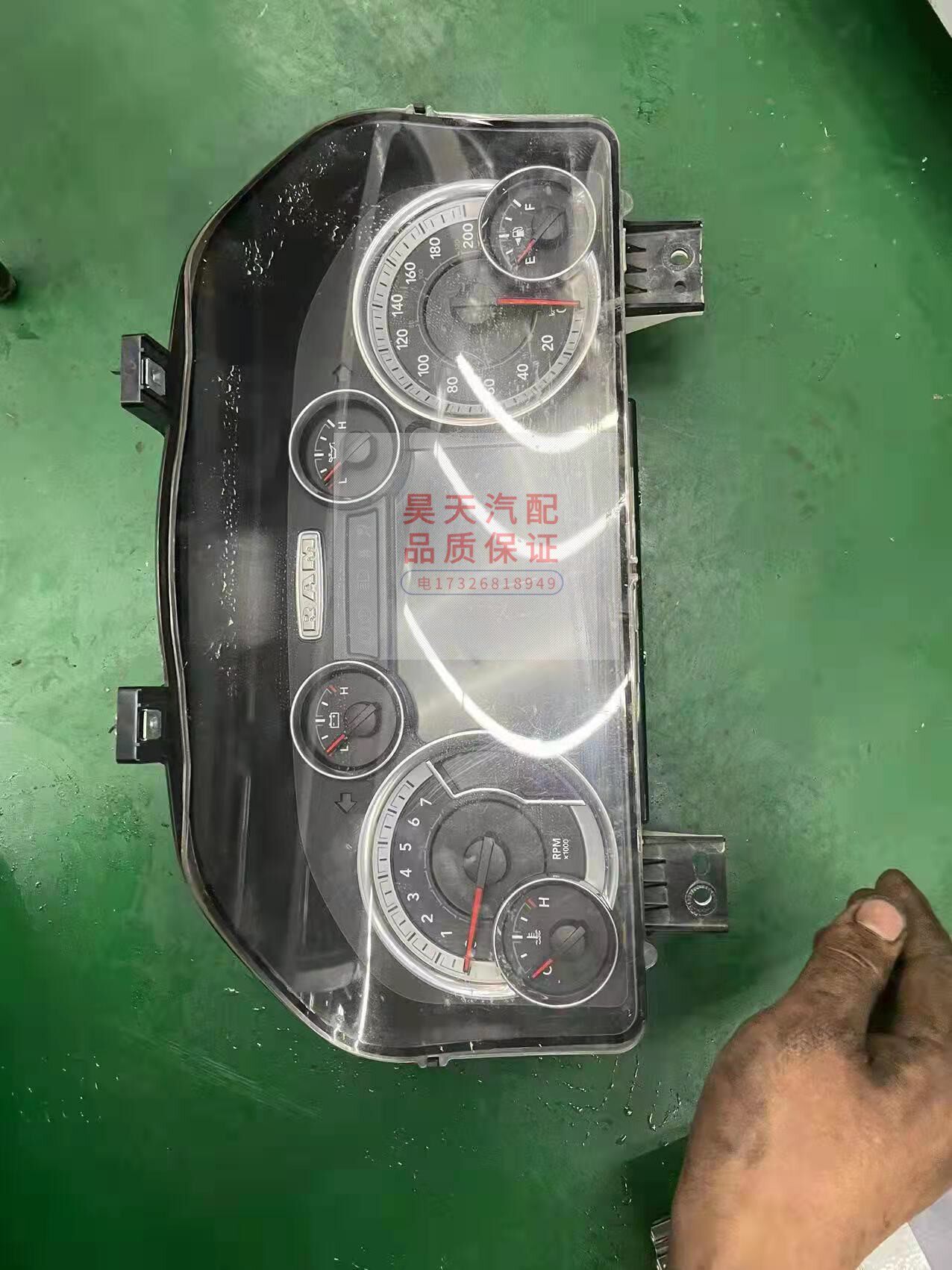 适用于道奇公羊皮卡ram1500dsdt仪表总成 转速表 公羊皮卡仪表