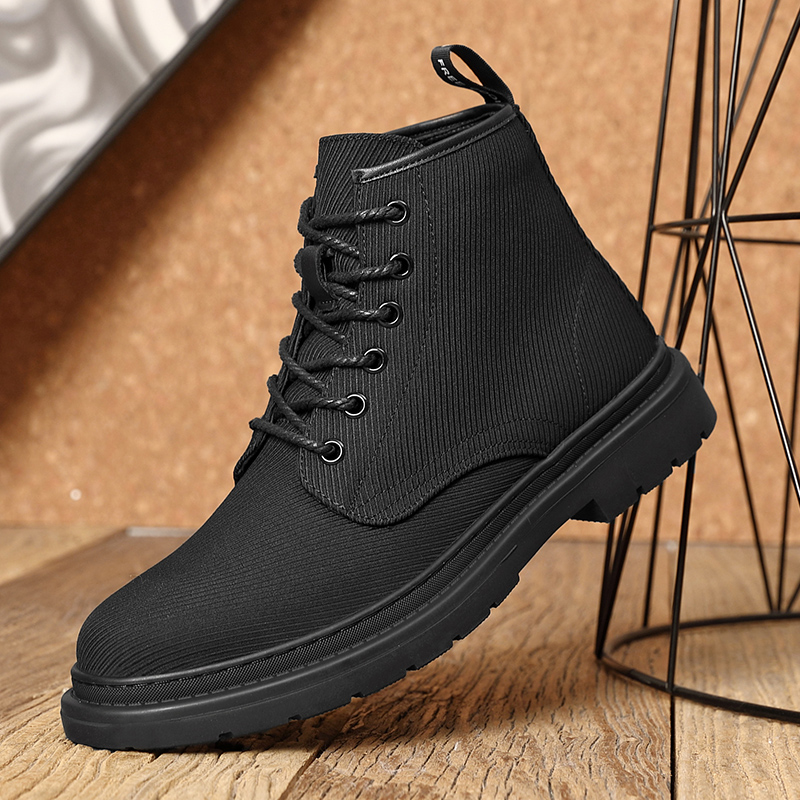 秋冬新款男士透气马丁靴