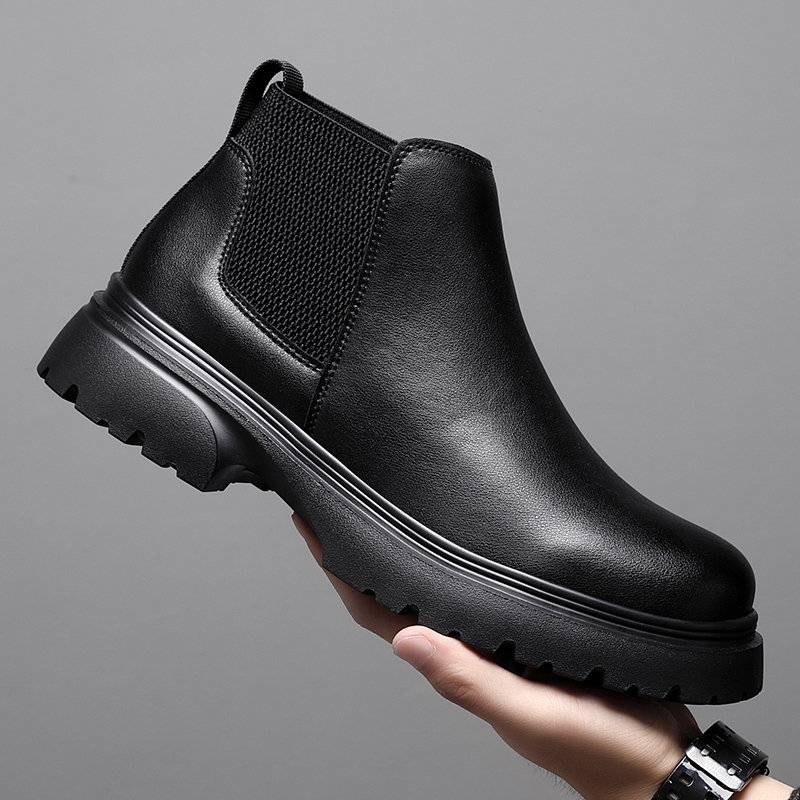 秋冬季新款透气轻质软底马丁靴