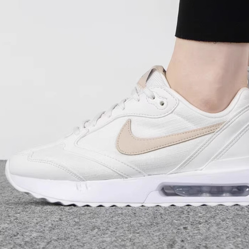 Nike耐克AIRMAX女跑步鞋老爹鞋