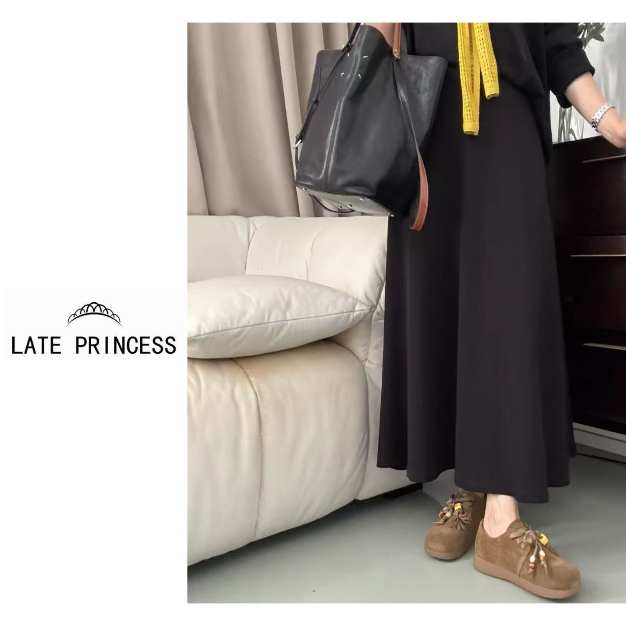 LATE PRINCESS【黑天鹅】秋季2025新款时尚气质休闲百搭半身裙