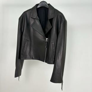 海宁新款黑色小羊皮短款宽松外套女百搭时尚显瘦真皮皮衣机车夹克