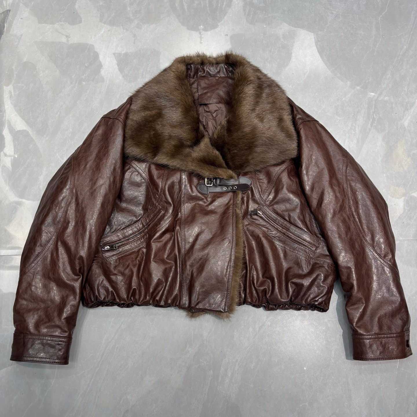 短款高级感水貂领90鹅绒真皮皮羽绒服女冬季加厚简约宽松皮草外套,女装/女士精品,羽绒服,淘宝优惠券,粉丝福利购,淘宝优惠卷