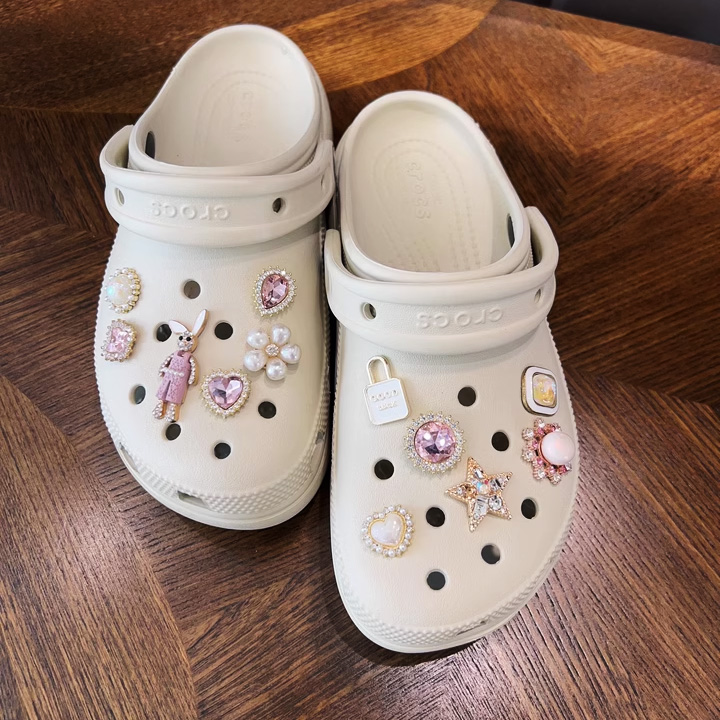 crocs洞洞鞋配饰珍珠鞋花