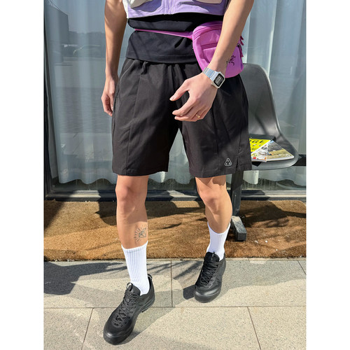 夏薄款轻量速干透气运动短裤