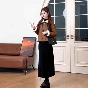 今年流行冬季套装小香风咖色加绒羊羔毛绒短款外套半身裙两件套女