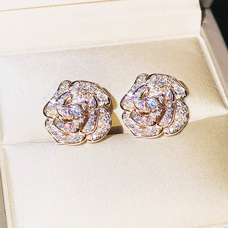 18K玫瑰金山茶花钻石耳钉耳环女 白金花朵钻石耳扣坠女送女友妈妈