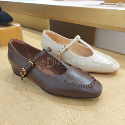 KISSCAT接吻猫女鞋2025秋商场舒适法式气质玛丽珍单鞋 KA65514-10