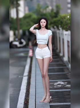夏季新款自然白色女牛仔短裤