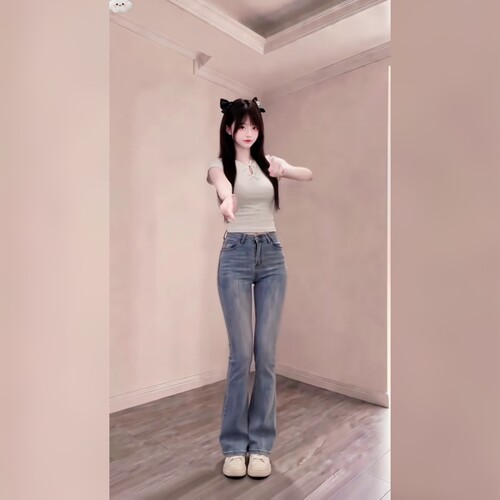 舒适显瘦微喇女士牛仔裤