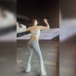 低腰牛仔裤女微喇裤夏季修身显瘦浅色水洗弹力常规款牛仔长裤
