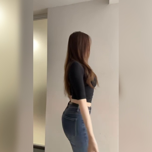 自然牛仔裤女款铅笔裤常规显瘦修身百搭舒适时尚休闲日常长裤