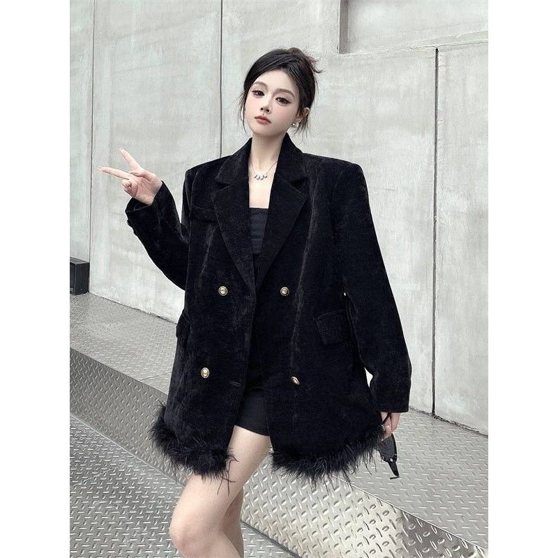 西装女款外套气质名媛宽松西服今年爆款毛毛拼接穿搭时尚个性街头