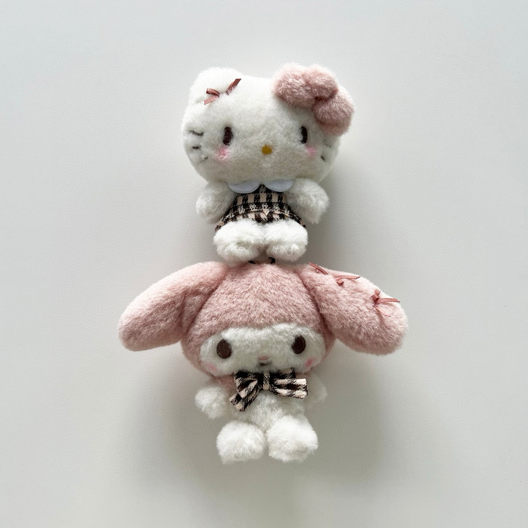 纯原现货发HelloKitty格子KT猫美乐蒂挂件毛绒公仔挂饰