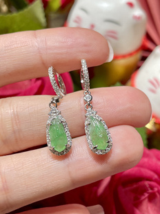 缅甸天然翡翠A货正品冰种满绿羽毛耳钉S925银镶嵌时尚百搭款式新