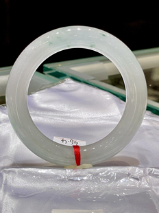 百搭大方好看 上手时尚 缅甸翡翠A货正品 冰种飘花56圈口圆条手镯