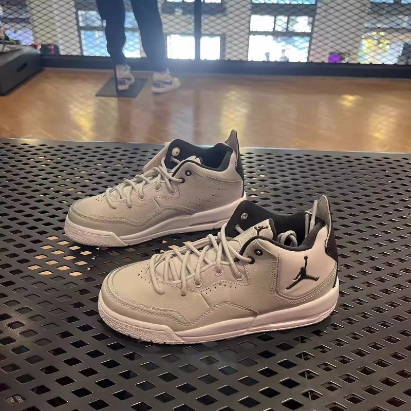 NIKE耐克 JORDAN COURTSIDE 23 AJ3简版女子气垫篮球鞋AR1002-002