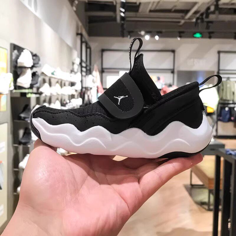 AIR JORDAN童鞋男女儿童AJ黑色一脚套轻便休闲运动鞋DQ9294-001