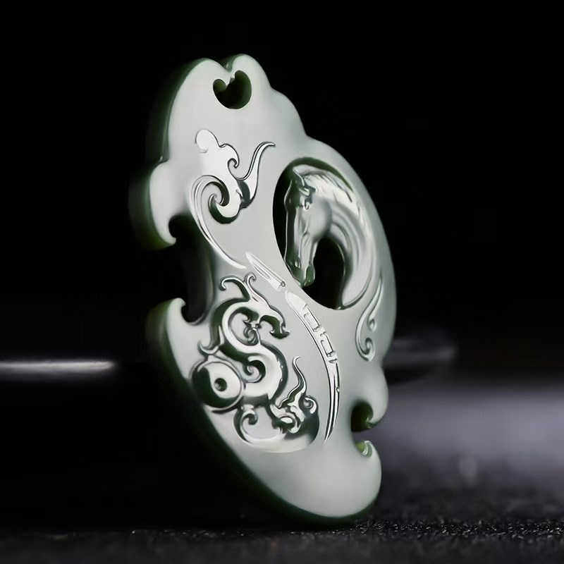 天然和田玉马到成功吊坠青玉龙马精神挂件生肖马龙玉坠玉石玉佩男