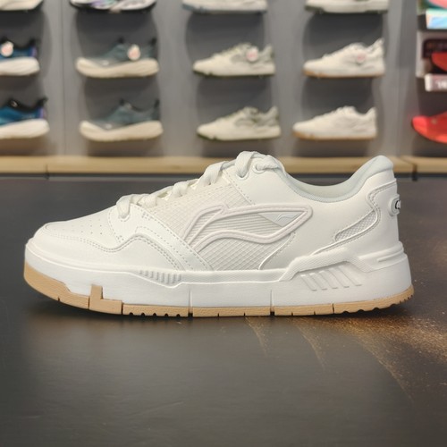 李宁防滑耐磨女子系带休闲鞋