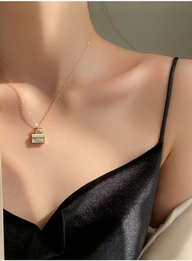 韩国高级感轻奢短款冷淡风锁骨链