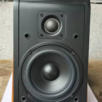 可维修惠威M200MKIII副箱，只有副箱一个，没有其他附件，没议价